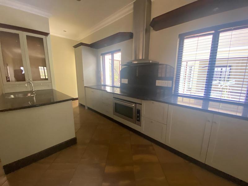 To Let 3 Bedroom Property for Rent in Hurlingham Gauteng