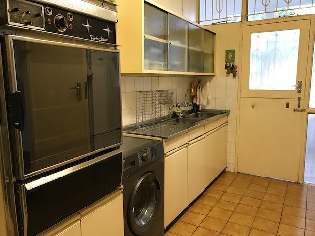 2 Bedroom Property for Sale in Benmore Gardens Gauteng