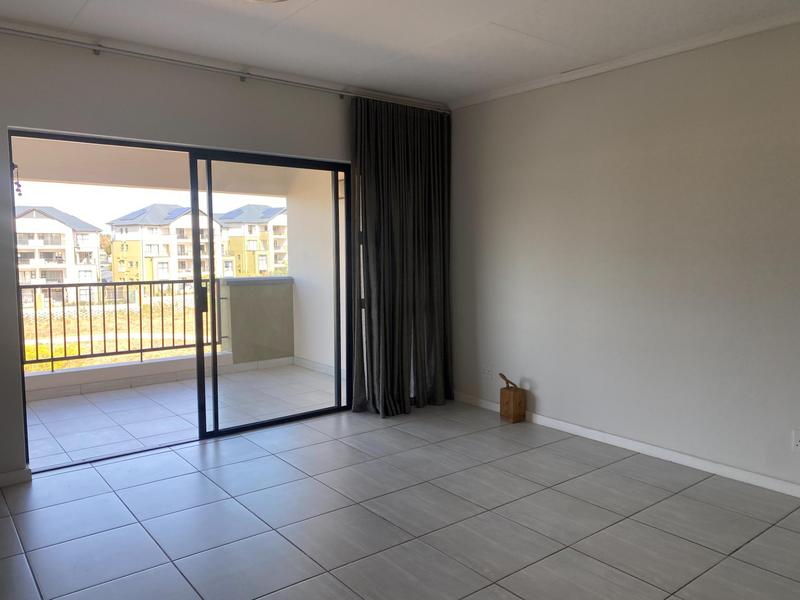 1 Bedroom Property for Sale in Waterfall Gauteng