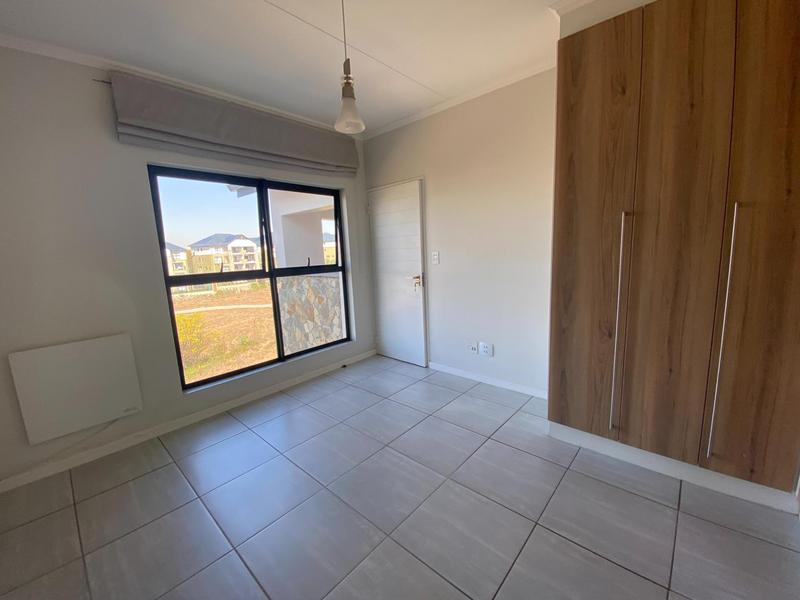 1 Bedroom Property for Sale in Waterfall Gauteng