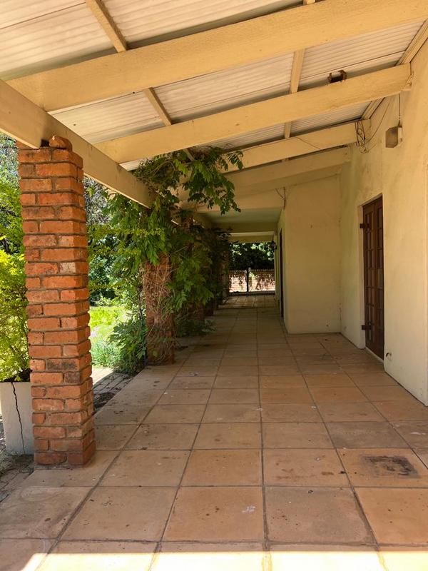 Commercial Property for Sale in Glenferness Gauteng