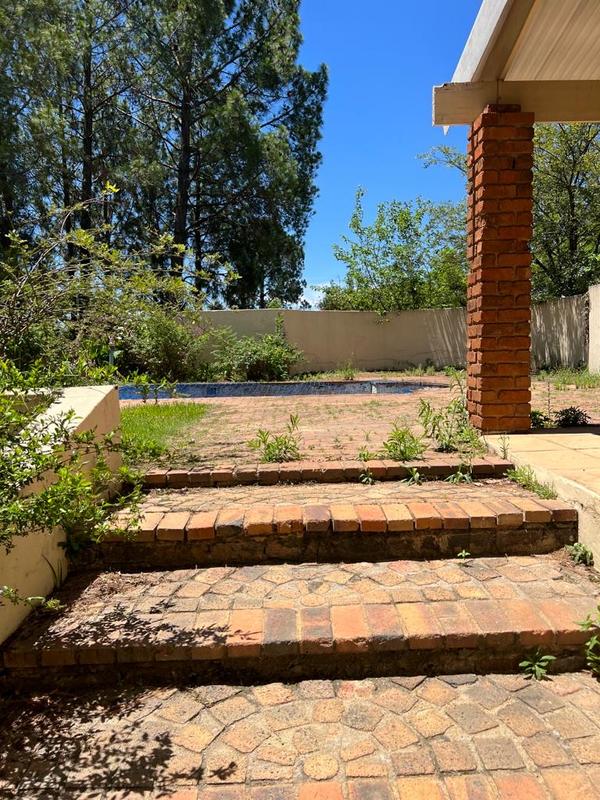 Commercial Property for Sale in Glenferness Gauteng