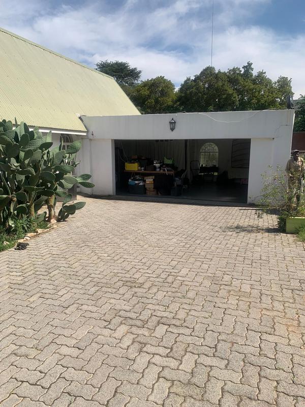 Commercial Property for Sale in Glenferness Gauteng