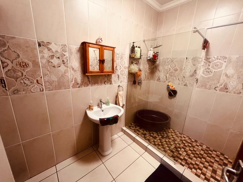 3 Bedroom Property for Sale in Gezina Gauteng