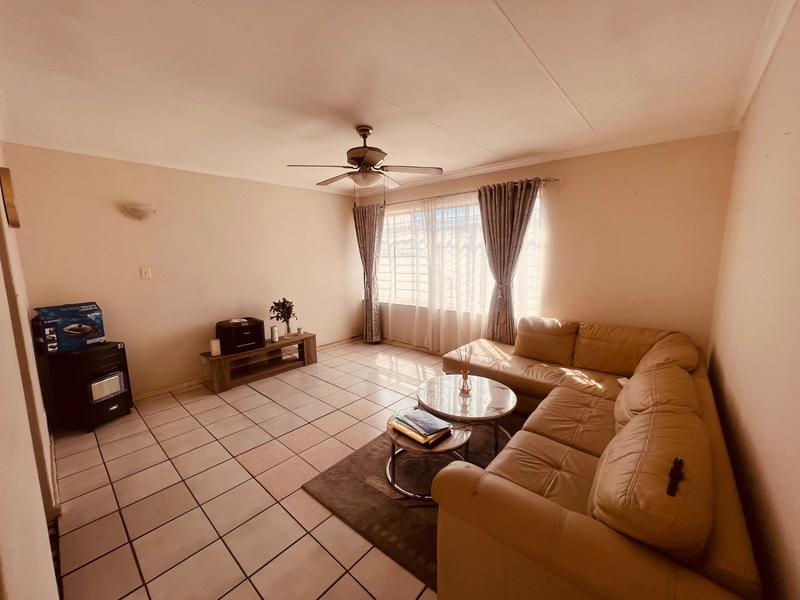 1 Bedroom Property for Sale in Gezina Gauteng