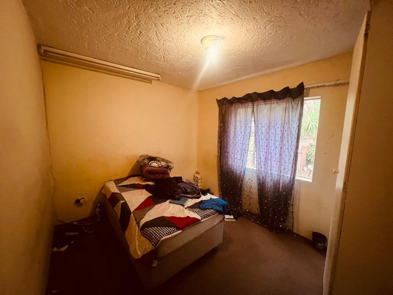 2 Bedroom Property for Sale in Gezina Gauteng