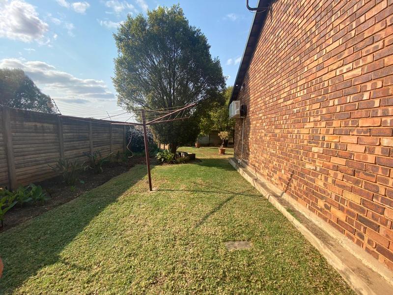 2 Bedroom Property for Sale in Kilner Park Gauteng