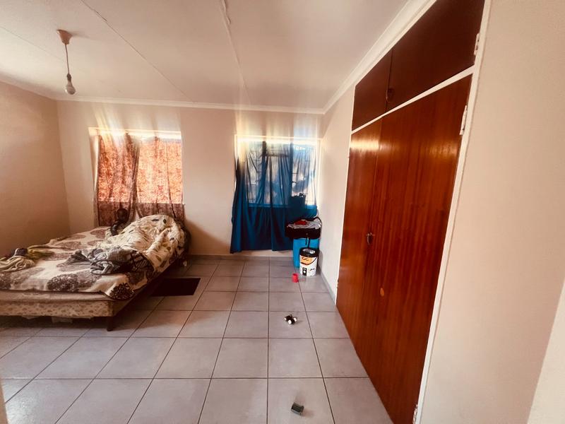 3 Bedroom Property for Sale in Kwaggasrand Gauteng