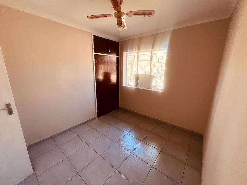 3 Bedroom Property for Sale in Kwaggasrand Gauteng