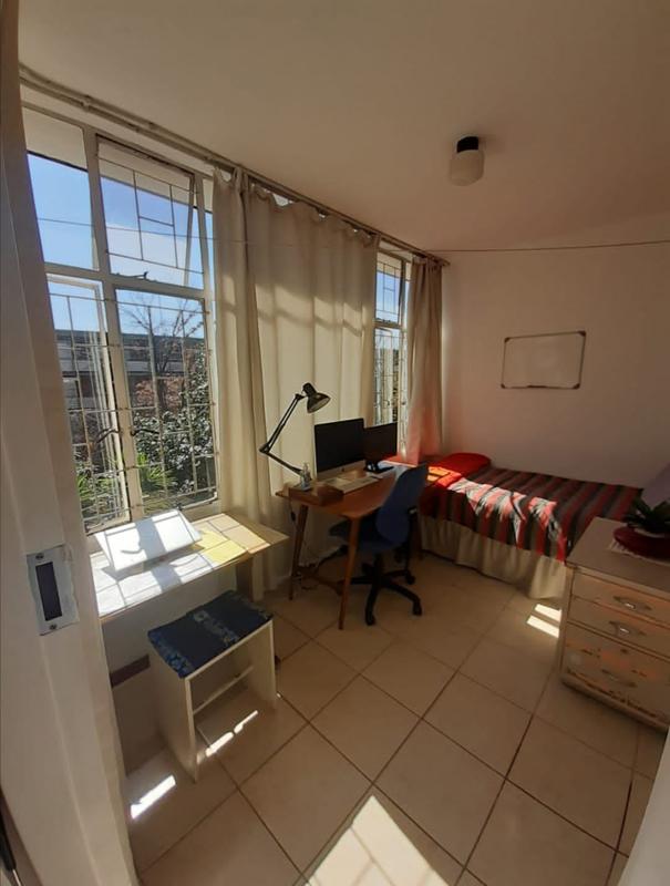 1 Bedroom Property for Sale in Queenswood Gauteng