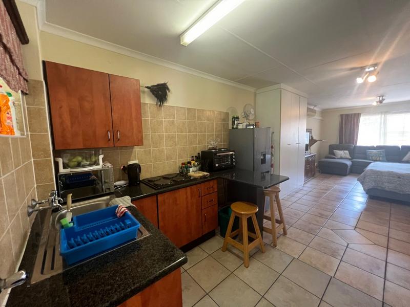 1 Bedroom Property for Sale in Rietfontein Gauteng