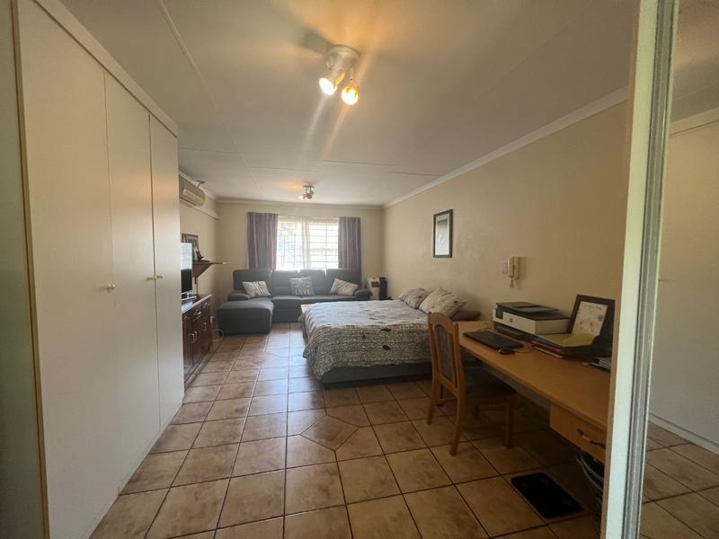 1 Bedroom Property for Sale in Rietfontein Gauteng