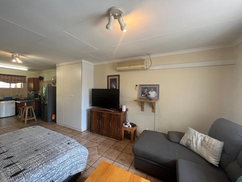 1 Bedroom Property for Sale in Rietfontein Gauteng