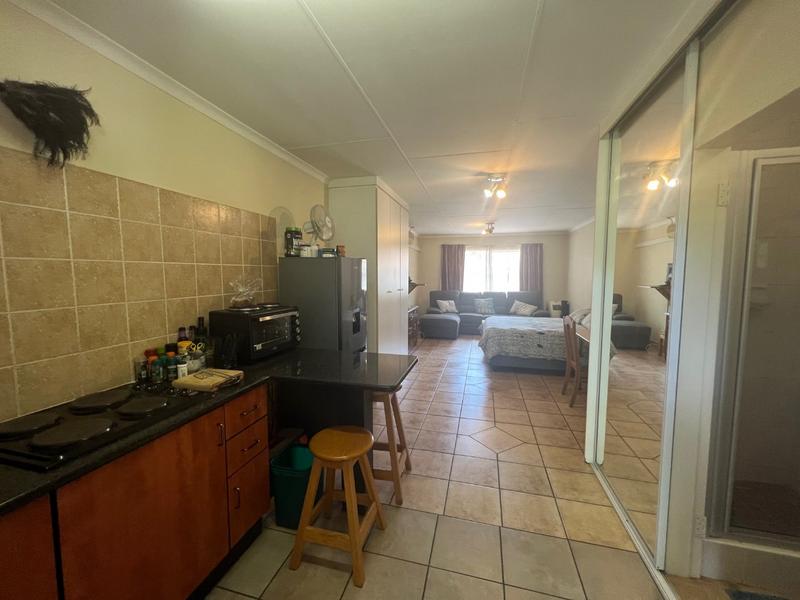 1 Bedroom Property for Sale in Rietfontein Gauteng