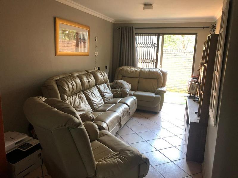 2 Bedroom Property for Sale in Rietfontein Gauteng