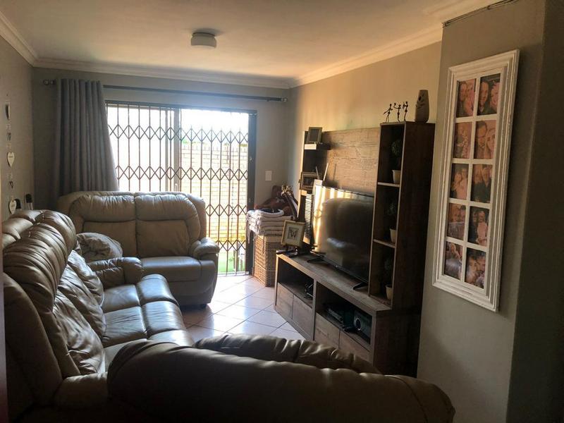 2 Bedroom Property for Sale in Rietfontein Gauteng