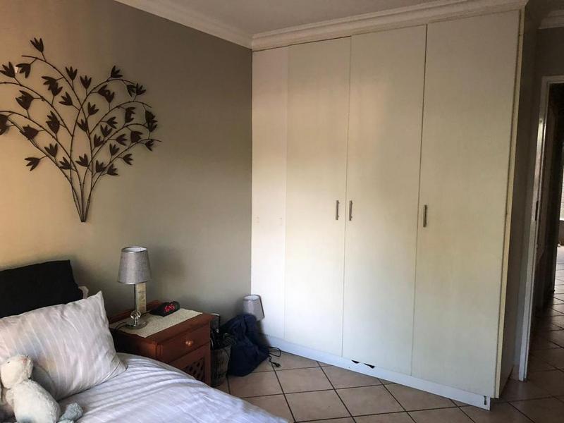 2 Bedroom Property for Sale in Rietfontein Gauteng