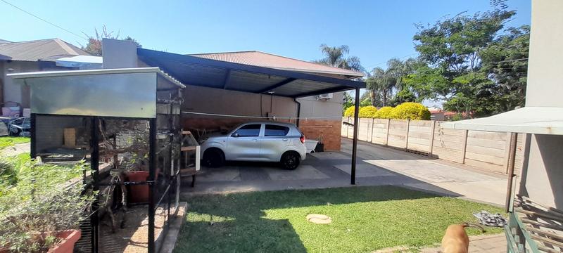 4 Bedroom Property for Sale in Rietfontein Gauteng