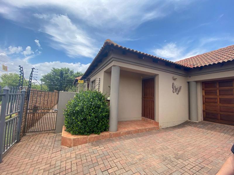 3 Bedroom Property for Sale in Bergtuin Gauteng