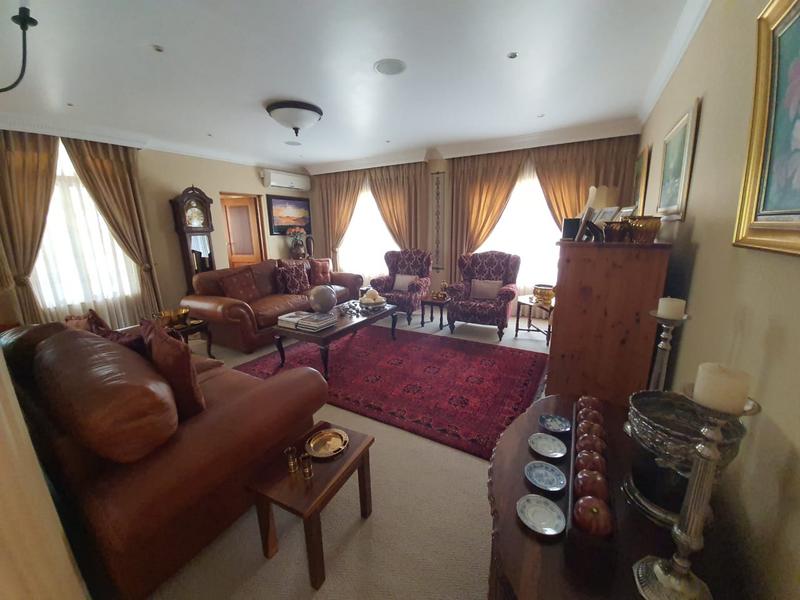 5 Bedroom Property for Sale in Pebble Rock Golf Village Gauteng
