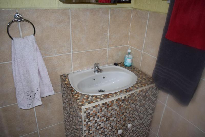 3 Bedroom Property for Sale in Buccleuch Gauteng