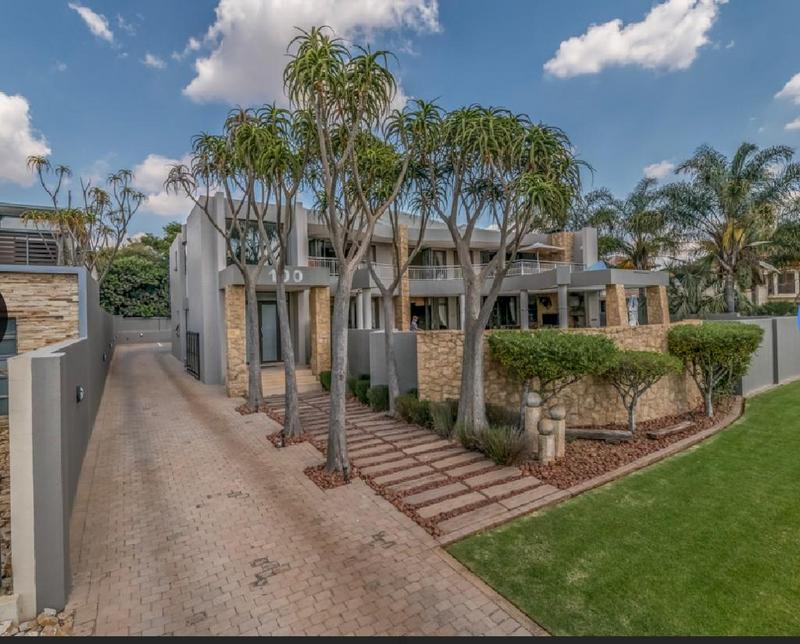 6 Bedroom Property for Sale in Midstream Estate Gauteng
