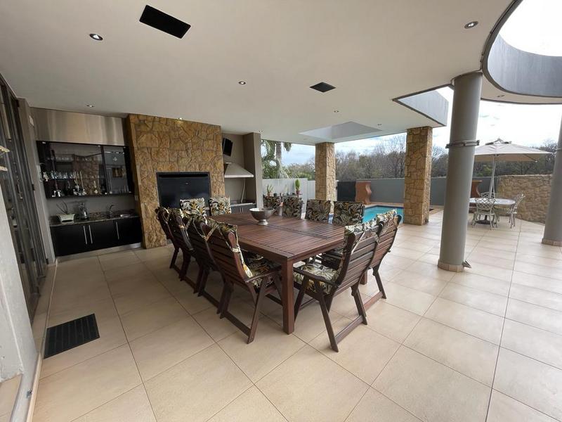 6 Bedroom Property for Sale in Midstream Estate Gauteng
