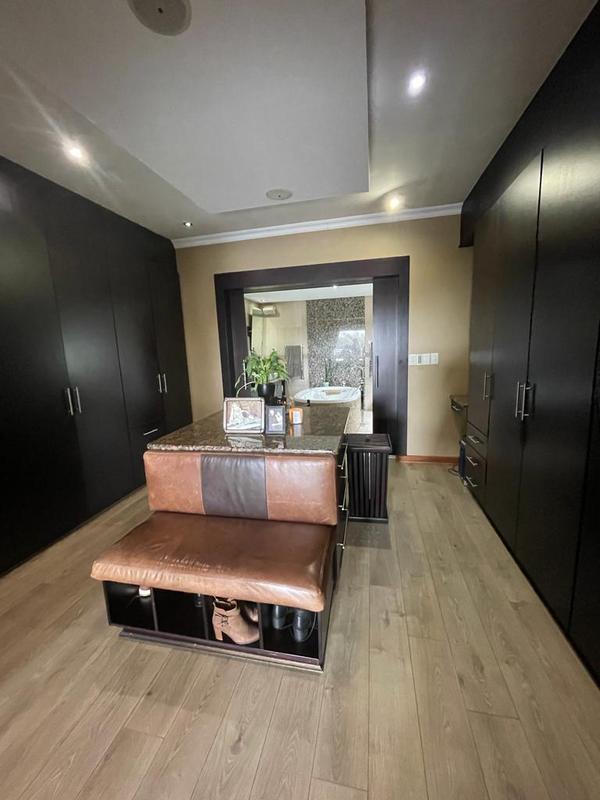 6 Bedroom Property for Sale in Midstream Estate Gauteng
