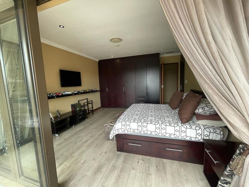 6 Bedroom Property for Sale in Midstream Estate Gauteng
