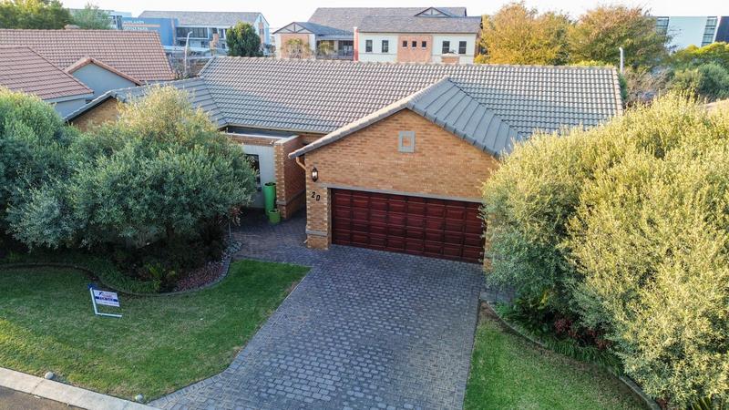 4 Bedroom Property for Sale in Retire at Midstream Gauteng