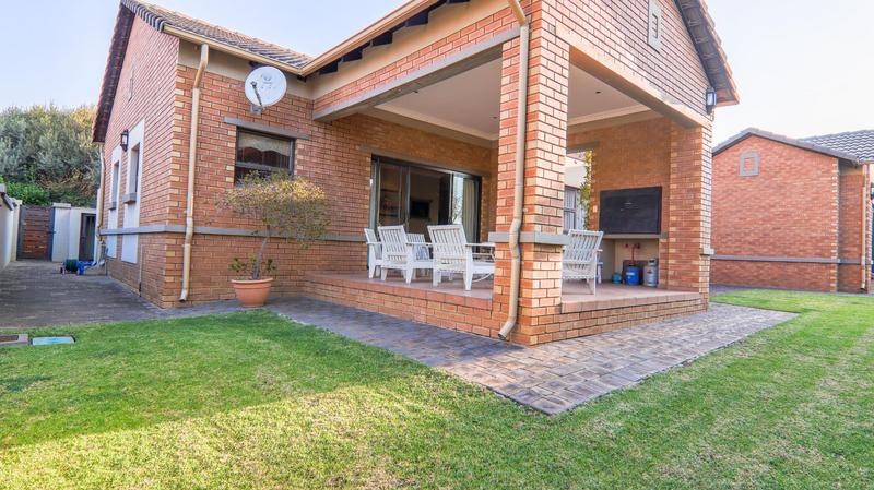 4 Bedroom Property for Sale in Retire at Midstream Gauteng