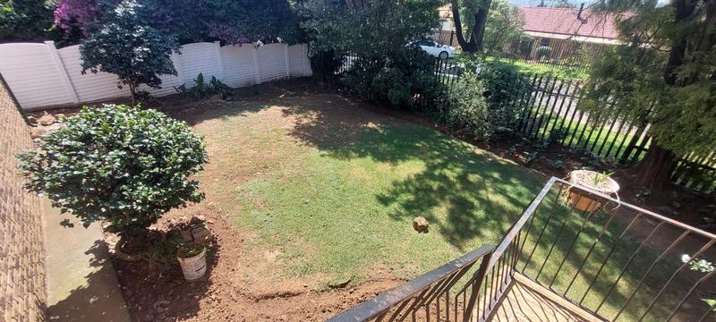 5 Bedroom Property for Sale in Kibler Park Gauteng