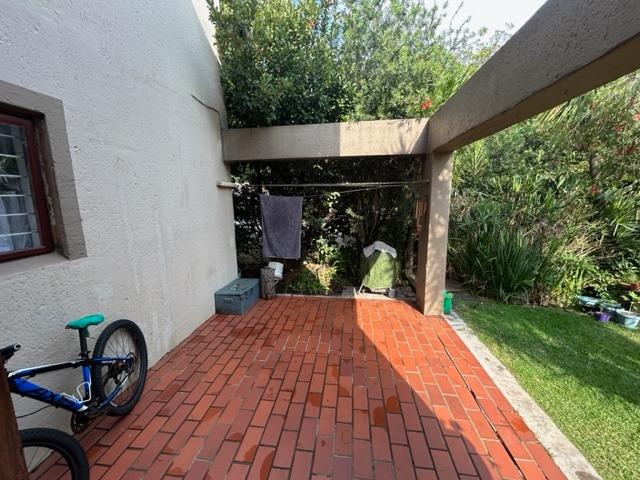 2 Bedroom Property for Sale in Raceview Gauteng