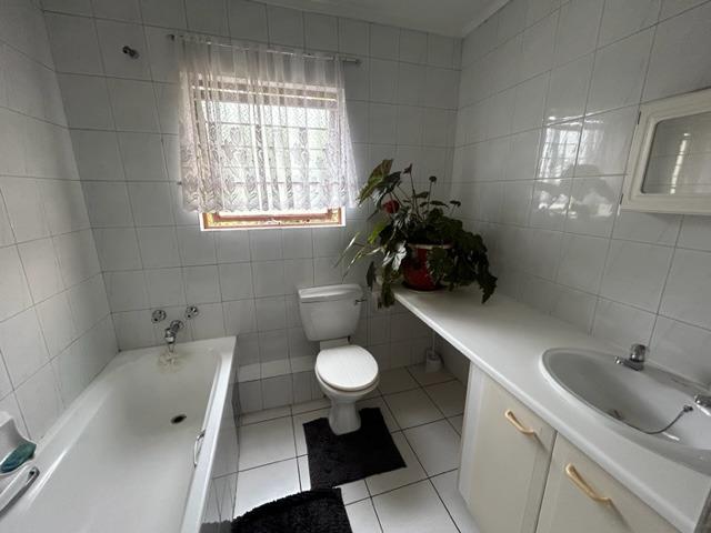 2 Bedroom Property for Sale in Raceview Gauteng