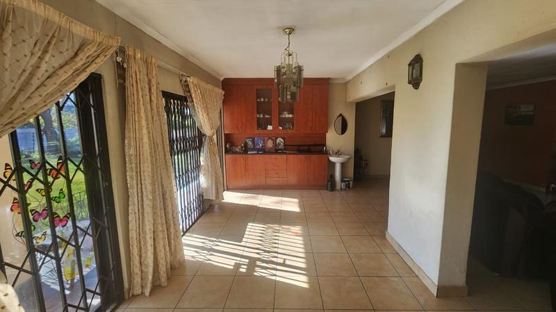 4 Bedroom Property for Sale in Raceview Gauteng