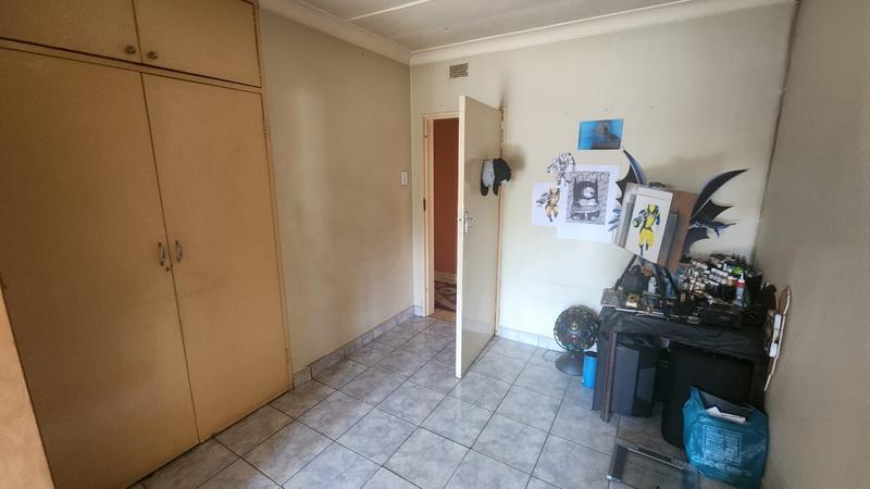 4 Bedroom Property for Sale in Raceview Gauteng