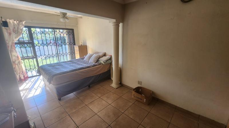 4 Bedroom Property for Sale in Raceview Gauteng