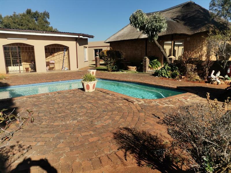 5 Bedroom Property for Sale in Pendale Gauteng