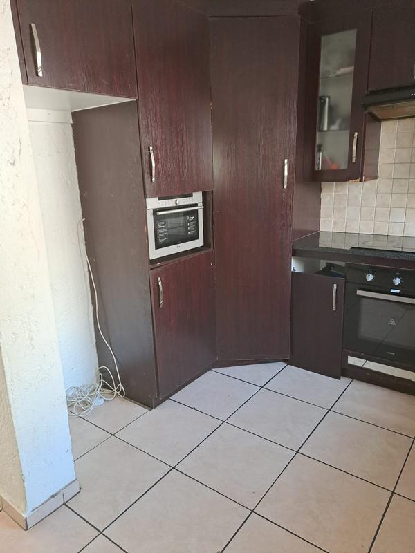 3 Bedroom Property for Sale in Bassonia Estate Gauteng