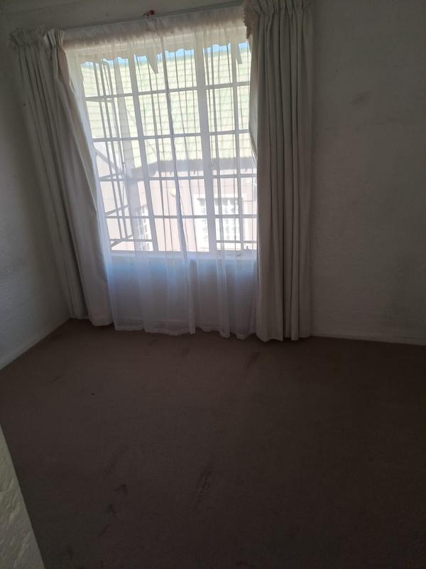 3 Bedroom Property for Sale in Bassonia Estate Gauteng