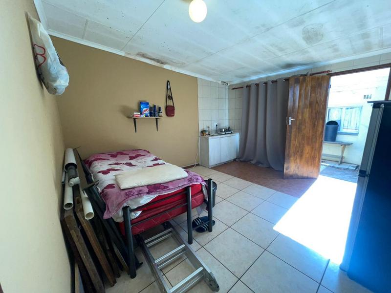 8 Bedroom Property for Sale in Hurst Hill Gauteng