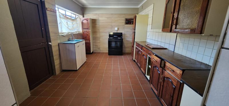 4 Bedroom Property for Sale in Vanderbijlpark SW 1 Gauteng