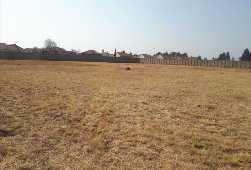 Commercial Property for Sale in Kookrus Gauteng