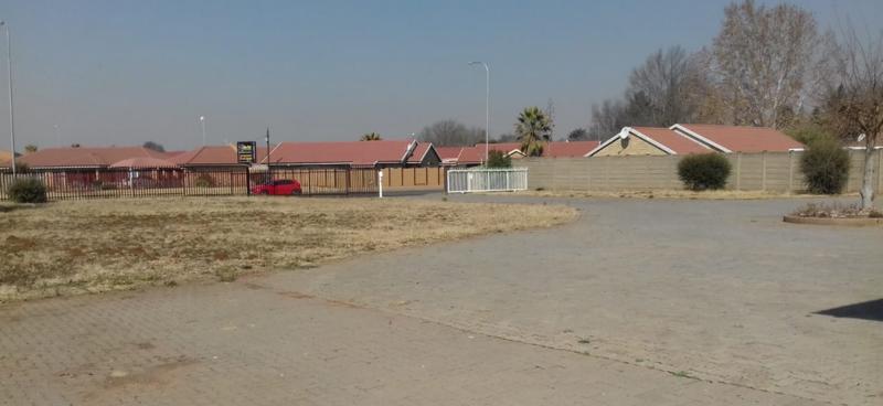 Commercial Property for Sale in Kookrus Gauteng