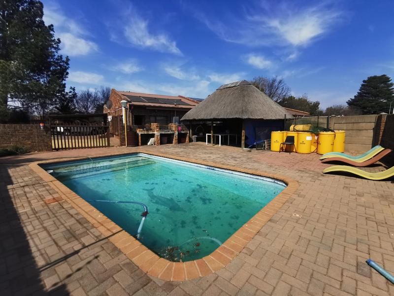 6 Bedroom Property for Sale in Meyerton Central Gauteng
