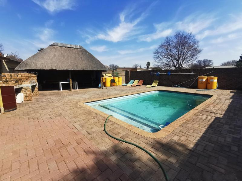 6 Bedroom Property for Sale in Meyerton Central Gauteng