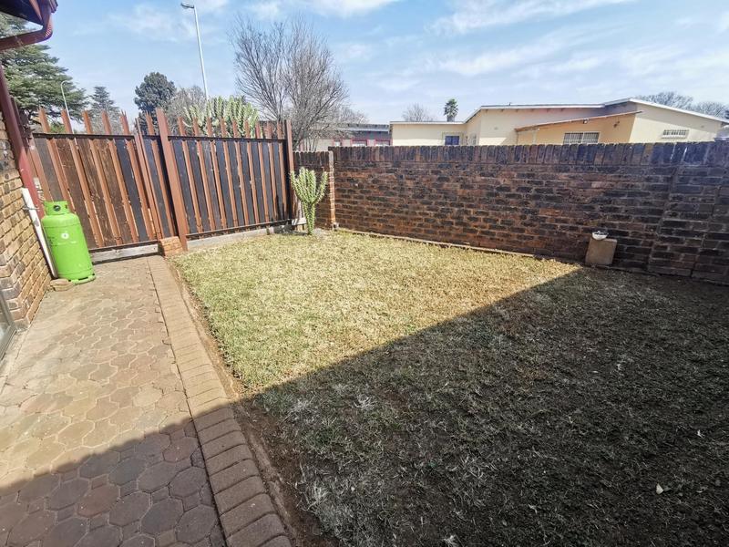 6 Bedroom Property for Sale in Meyerton Central Gauteng