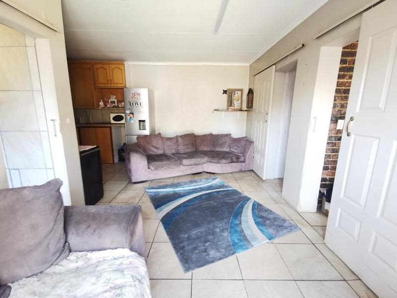 6 Bedroom Property for Sale in Meyerton Central Gauteng