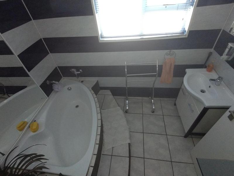 3 Bedroom Property for Sale in Henley on Klip Gauteng