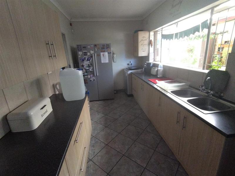 3 Bedroom Property for Sale in Vanderbijlpark SE 6 Gauteng